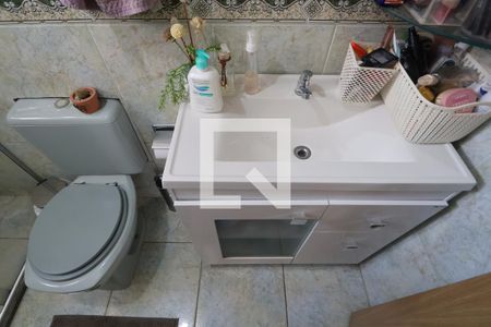 Banheiro de apartamento à venda com 2 quartos, 44m² em Igara, Canoas