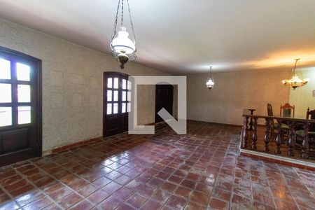 Sala de casa à venda com 5 quartos, 1500m² em Matapaca, Niterói