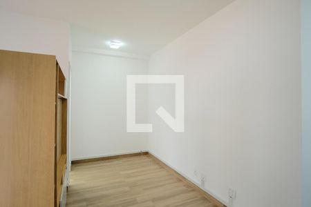 Sala de kitnet/studio para alugar com 1 quarto, 38m² em Parque São Jorge, São Paulo