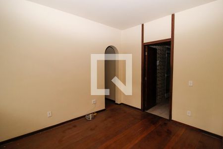 Sala de apartamento para alugar com 3 quartos, 95m² em Cruzeiro, Belo Horizonte