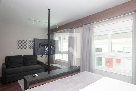 Studio - Sala / Quarto de kitnet/studio para alugar com 1 quarto, 32m² em Independência, Porto Alegre