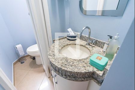 Lavabo de casa à venda com 3 quartos, 180m² em Vila Pires, Santo André