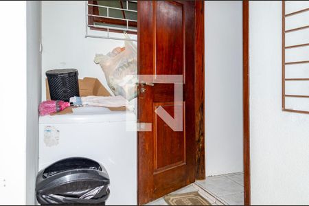 Casa para alugar com 320m², 4 quartos e 4 vagas Casa para alugar com 320m², 4 quartos e 4 vagasÁrea de Serviço