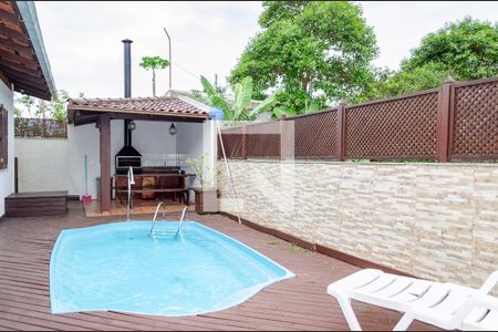 Casa para alugar com 320m², 4 quartos e 4 vagas Casa para alugar com 320m², 4 quartos e 4 vagasPiscina + Churrasqueira