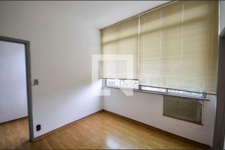 Quarto de apartamento para alugar com 1 quarto, 57m² em Praça da Bandeira, Rio de Janeiro