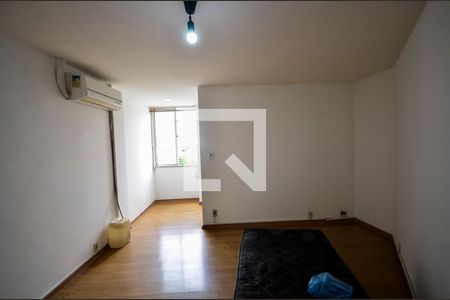 Sala de apartamento para alugar com 1 quarto, 57m² em Praça da Bandeira, Rio de Janeiro