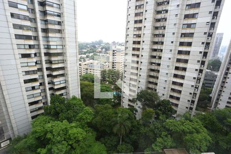 Vista de kitnet/studio para alugar com 1 quarto, 35m² em Real Parque, São Paulo