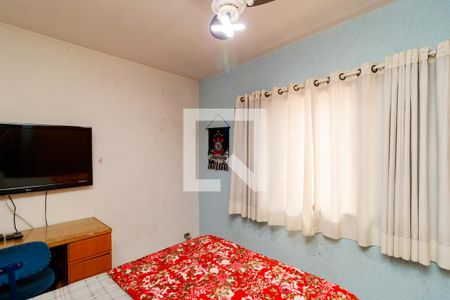 Quarto 2 de casa à venda com 2 quartos, 120m² em Vila Nivi, São Paulo