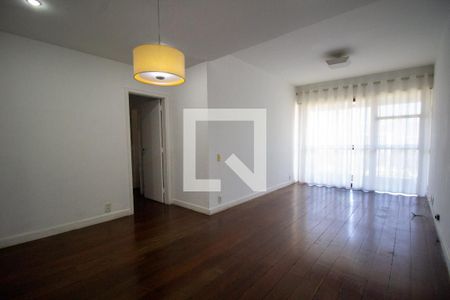 Sala de apartamento para alugar com 2 quartos, 84m² em Barra da Tijuca, Rio de Janeiro