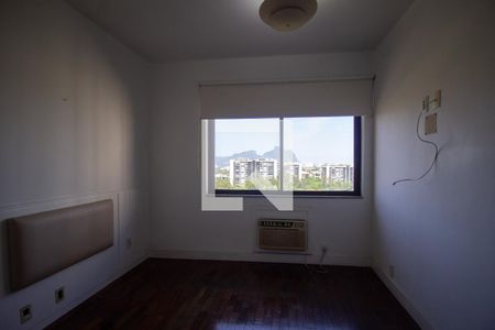 Suíte de apartamento para alugar com 2 quartos, 84m² em Barra da Tijuca, Rio de Janeiro