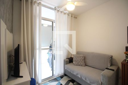 Sala de apartamento para alugar com 2 quartos, 60m² em Anil, Rio de Janeiro