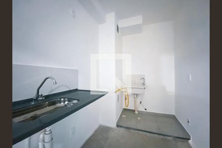 Cozinha de apartamento à venda com 2 quartos, 40m² em Vila Gomes, São Paulo