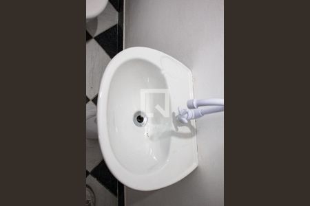 Lavabo de casa de condomínio para alugar com 2 quartos, 95m² em Vila Urupês, Suzano