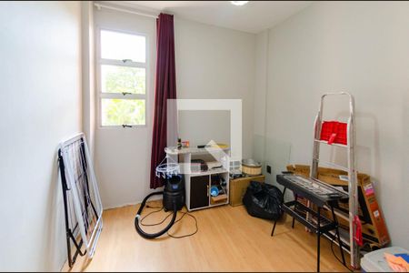 Quarto 1 de apartamento para alugar com 3 quartos, 95m² em Estrela Dalva, Belo Horizonte