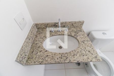 Apartamento à venda com 97m², 3 quartos e 2 vagas Apartamento à venda com 97m², 3 quartos e 2 vagasDetalhe do Banheiro da Suite