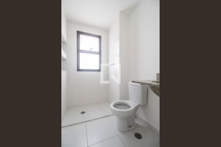 Apartamento à venda com 97m², 3 quartos e 2 vagas Apartamento à venda com 97m², 3 quartos e 2 vagasBanheiro da Suíte 2