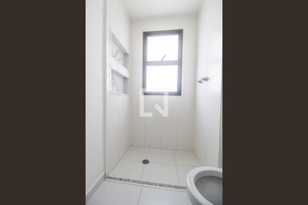 Apartamento à venda com 97m², 3 quartos e 2 vagas Apartamento à venda com 97m², 3 quartos e 2 vagasBanheiro da Suíte 2