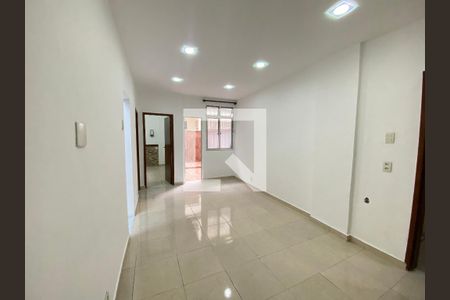 Sala de apartamento à venda com 1 quarto, 40m² em Bonsucesso, Rio de Janeiro