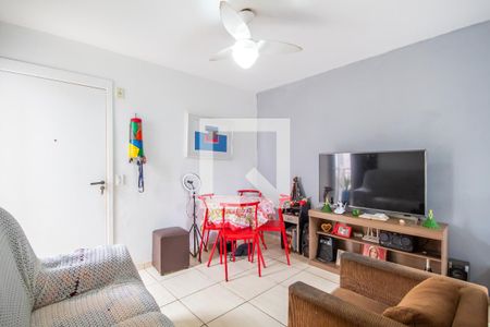 Sala de apartamento à venda com 2 quartos, 52m² em Metalúrgicos, Osasco