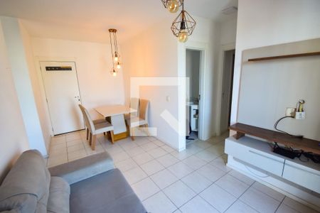 Sala de apartamento para alugar com 2 quartos, 57m² em Del Castilho, Rio de Janeiro