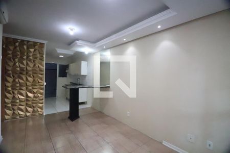 Sala de casa de condomínio para alugar com 2 quartos, 80m² em Olaria, Canoas