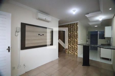 Sala de casa de condomínio para alugar com 2 quartos, 80m² em Olaria, Canoas