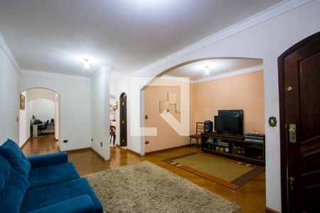 Sala de casa para alugar com 2 quartos, 110m² em Vila Cecilia Maria, Santo André