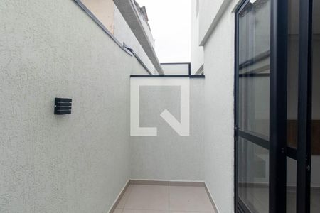 Varanda de kitnet/studio para alugar com 1 quarto, 20m² em Novo Mundo, Curitiba