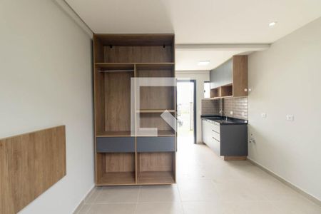 Studio de kitnet/studio para alugar com 1 quarto, 20m² em Novo Mundo, Curitiba