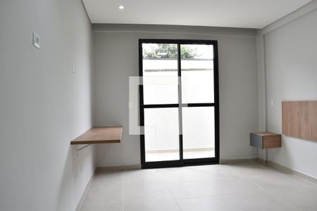 Studio de kitnet/studio para alugar com 1 quarto, 20m² em Novo Mundo, Curitiba