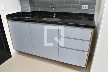 Cozinha de kitnet/studio para alugar com 1 quarto, 20m² em Novo Mundo, Curitiba