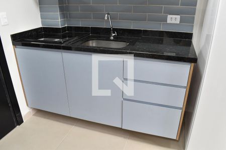 Cozinha de kitnet/studio para alugar com 1 quarto, 20m² em Novo Mundo, Curitiba