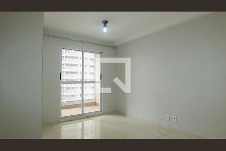 Sala de apartamento para alugar com 3 quartos, 63m² em Vila Ema, São Paulo