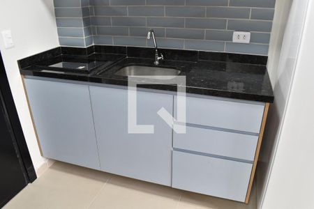 Cozinha de kitnet/studio para alugar com 1 quarto, 19m² em Novo Mundo, Curitiba