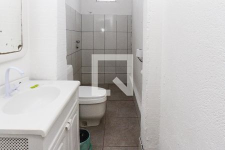 Banheiro de casa para alugar com 1 quarto, 58m² em Chácara Belenzinho, São Paulo