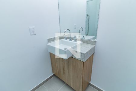 Studio para alugar com 27m², 1 quarto e sem vaga Studio para alugar com 27m², 1 quarto e sem vagaBanheiro