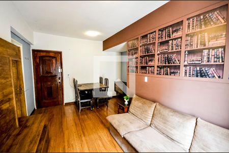 Sala de apartamento para alugar com 2 quartos, 75m² em São Francisco Xavier, Rio de Janeiro