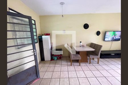 Cozinha de casa de condomínio à venda com 2 quartos, 80m² em Darcy Vargas, Belo Horizonte