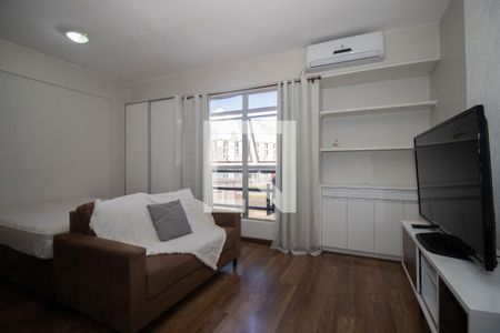 Sala/Quarto/Cozinha de apartamento para alugar com 1 quarto, 48m² em Samambaia, Brasília