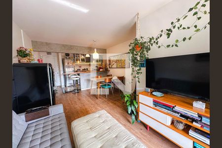 Sala de apartamento à venda com 3 quartos, 82m² em Vila Romana, São Paulo