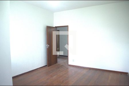 Quarto 2 de casa à venda com 4 quartos, 634m² em Maria Goretti, Belo Horizonte