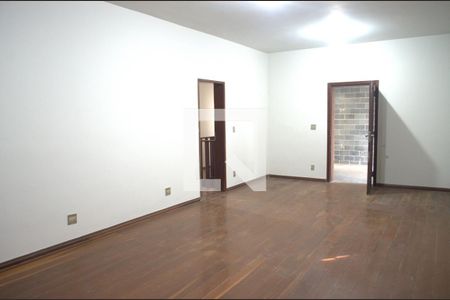 Sala de casa à venda com 4 quartos, 634m² em Maria Goretti, Belo Horizonte