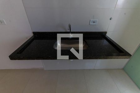 Cozinha de apartamento para alugar com 1 quarto, 35m² em Vila Esperança, São Paulo