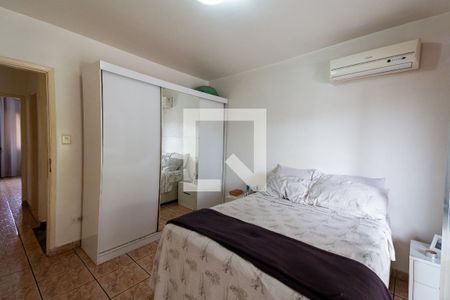 Quarto 1 de casa à venda com 2 quartos, 124m² em Jardim Guairaca, São Paulo