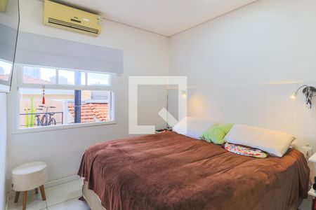 Suíte de casa à venda com 3 quartos, 150m² em Campo Belo, São Paulo