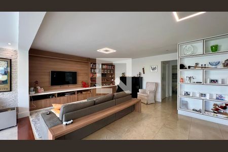 Sala de TV de apartamento para alugar com 3 quartos, 175m² em Alto de Pinheiros, São Paulo