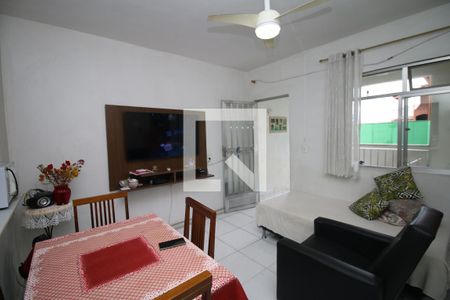 Sala de casa à venda com 2 quartos, 124m² em Irajá, Rio de Janeiro