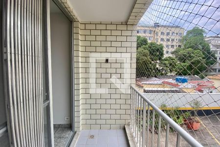 Varanda de apartamento para alugar com 2 quartos, 65m² em Catete, Rio de Janeiro
