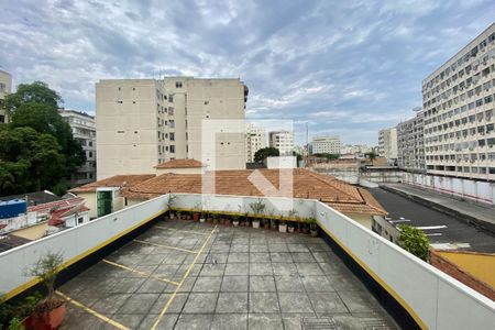 Vista de apartamento para alugar com 2 quartos, 65m² em Catete, Rio de Janeiro