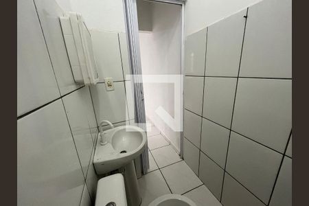 Banheiro de casa para alugar com 1 quarto, 40m² em Vila Real Santista, Hortolândia